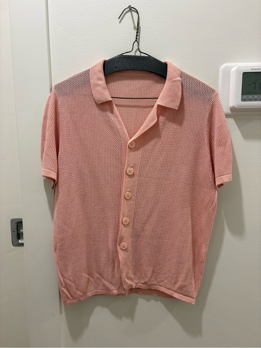 Men’s Pink Short-Sleeve Knit Collared Polo Shirt